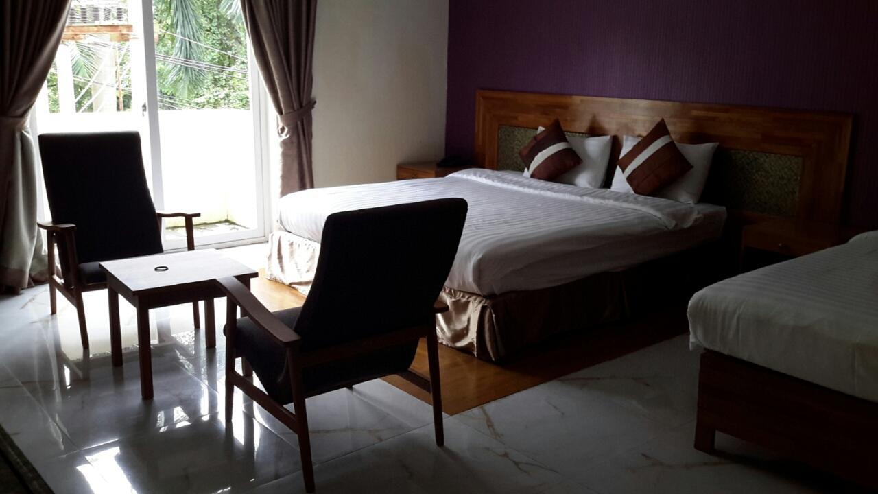 Hotel 9 Mile Янгон Екстер'єр фото