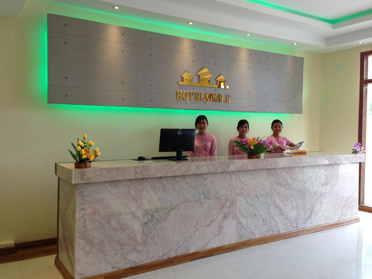 Hotel 9 Mile Янгон Екстер'єр фото